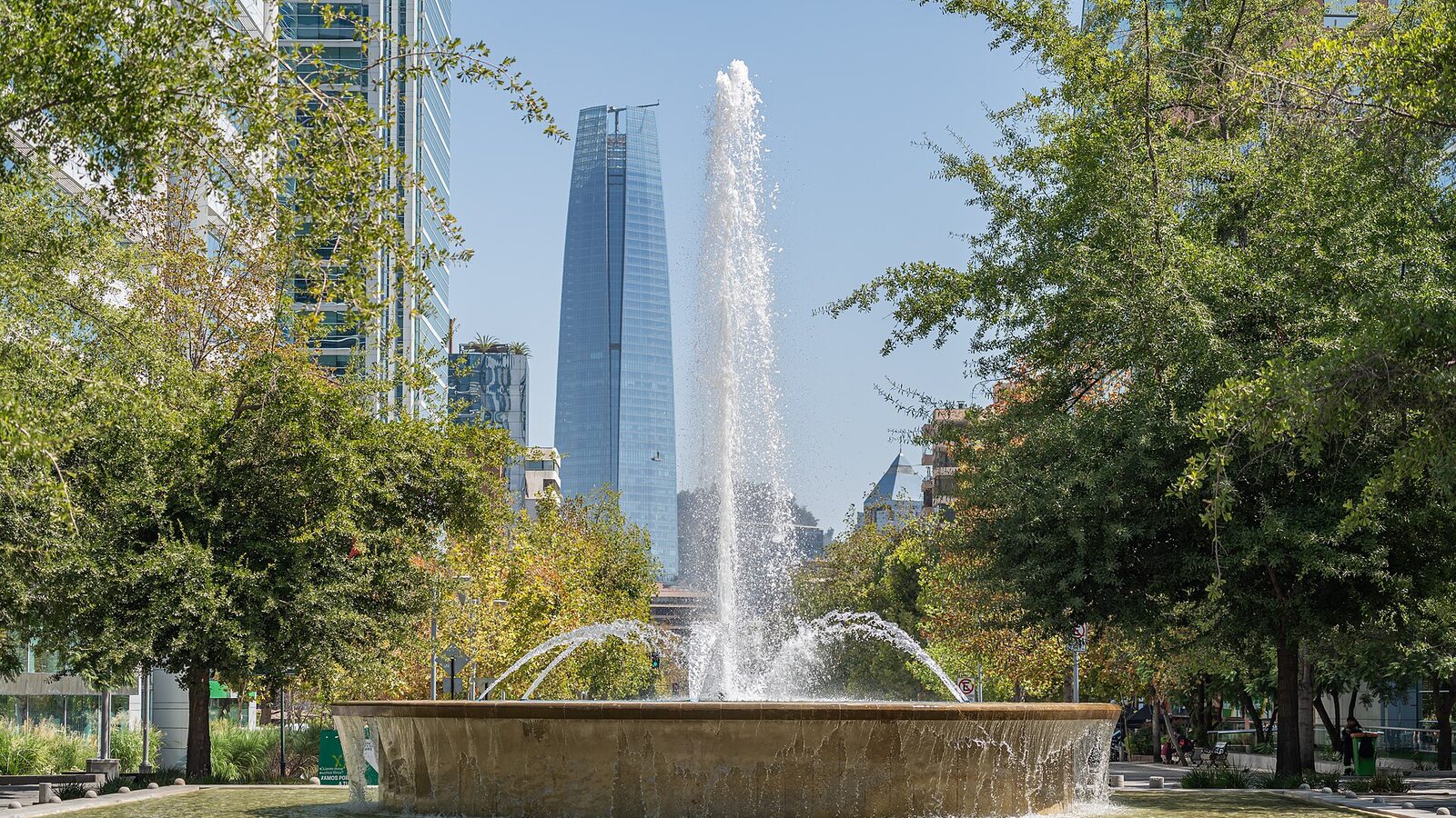 Water fountain, Loreto Square