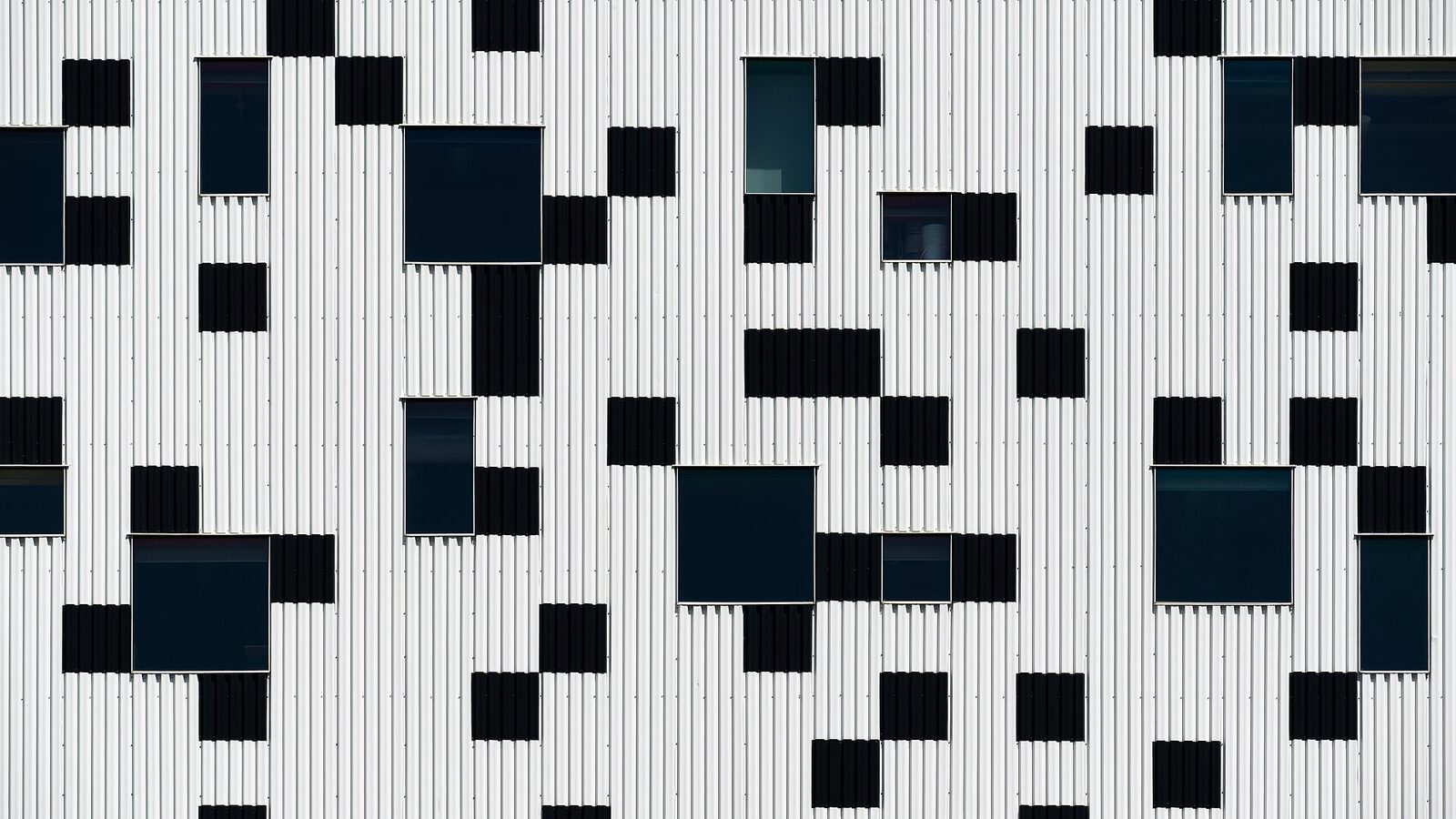 Sharp Centre for Design - fragment of facade, Toronto, Canada