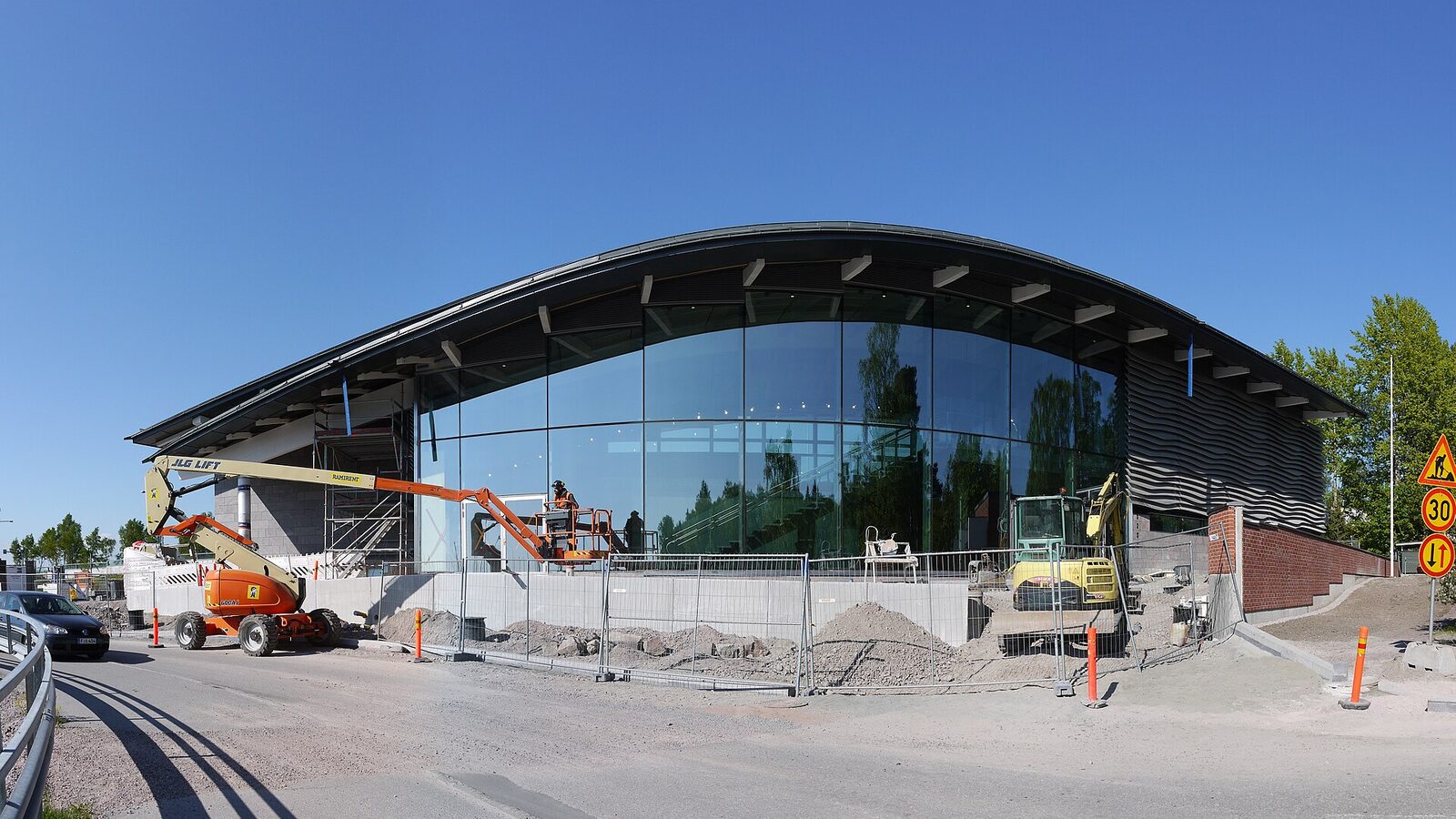 Koivusaari metro station's eastern entrance in May 2016