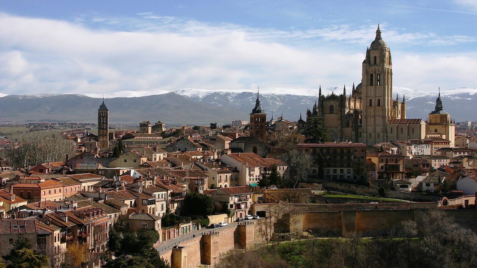 Catedral vista do Alcazar