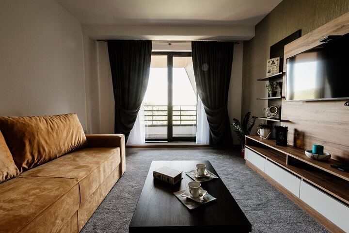 Living room opening onto the balcony